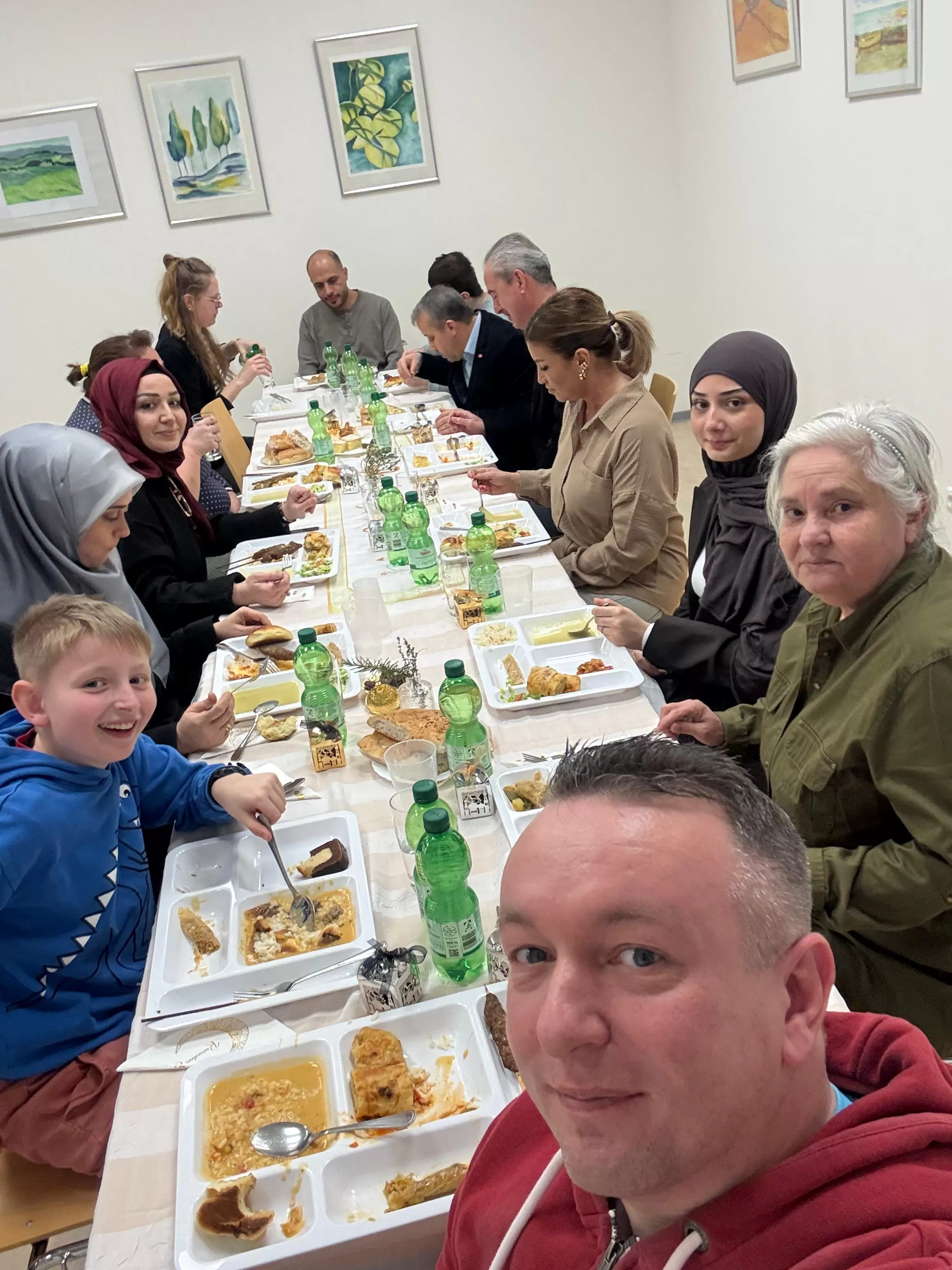 CASTROP-RAUXEL’DE BEGEGNUNSSTÂTTE’DE İFTAR PROGRAMI